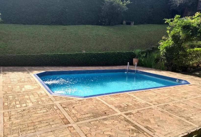 بنسيون Refúgio Dos Pássaros