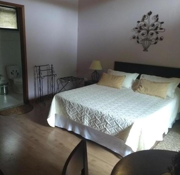 بنسيون Refúgio Dos Pássaros