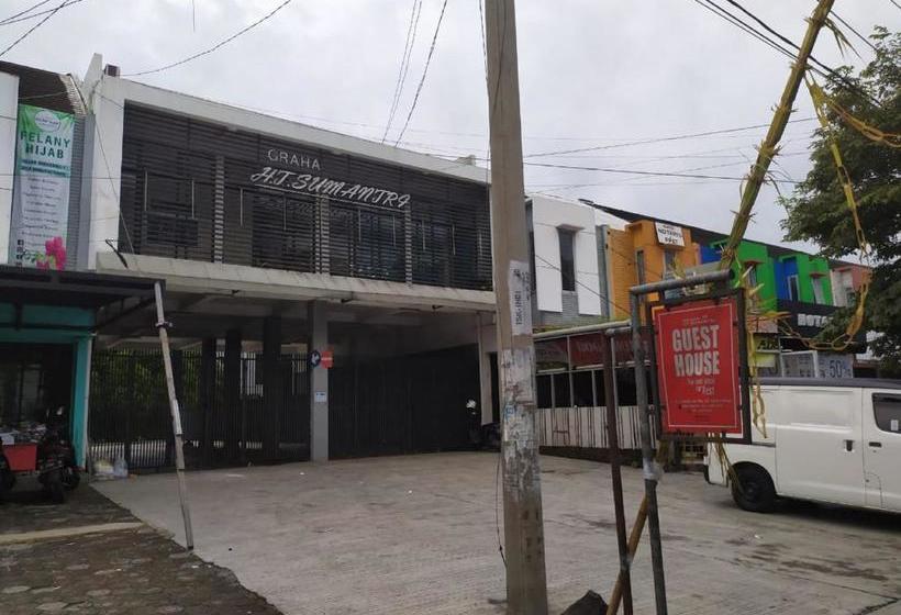 Hotel Graha Ht Sumantri Mitra Reddoorz