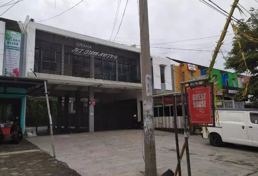 هتل Graha Ht Sumantri Mitra Reddoorz