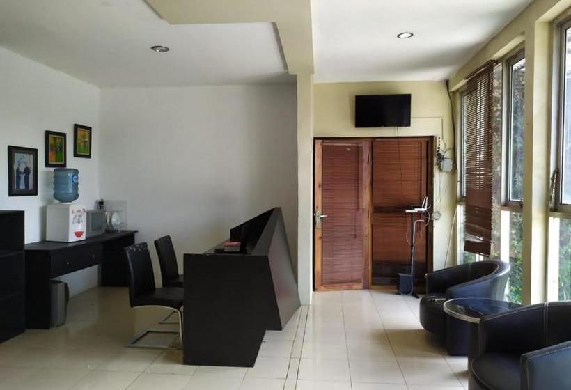 Hotel Graha Ht Sumantri Mitra Reddoorz