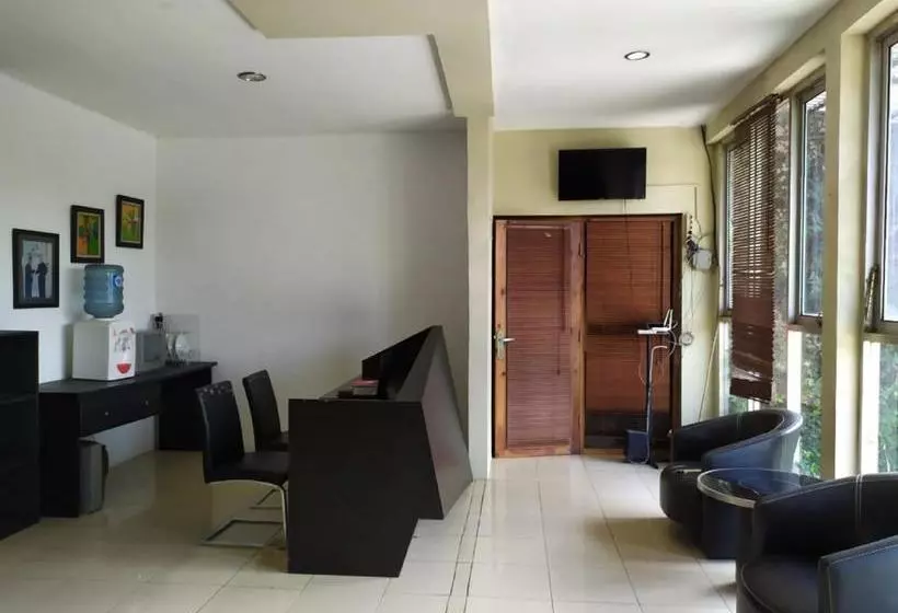 هتل Graha Ht Sumantri Mitra Reddoorz