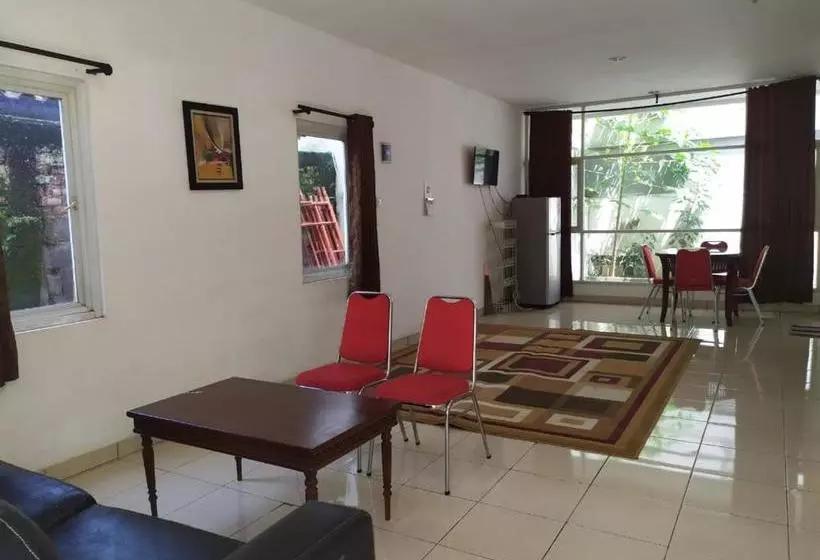 هتل Graha Ht Sumantri Mitra Reddoorz