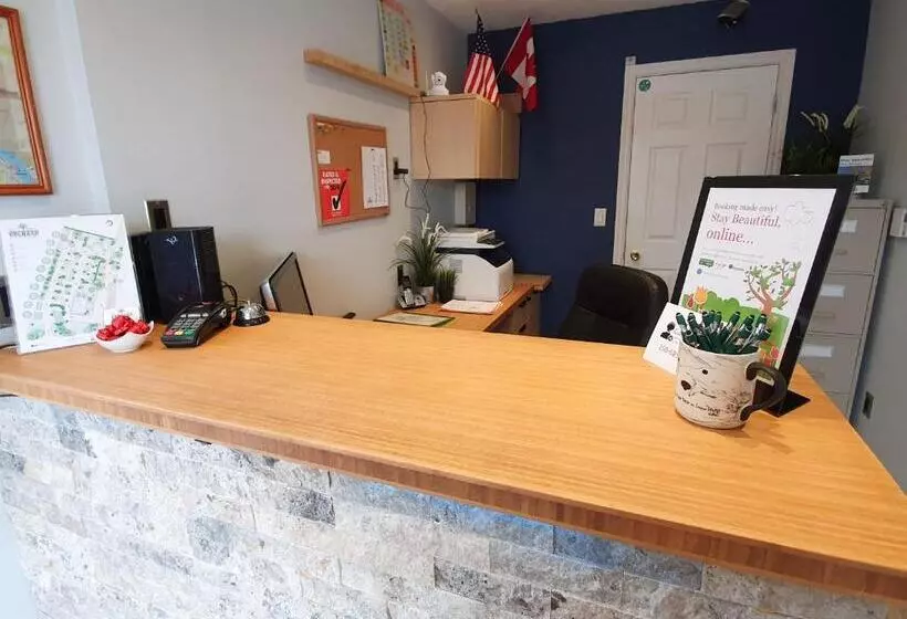 Hotelli The Orchard At Oliver