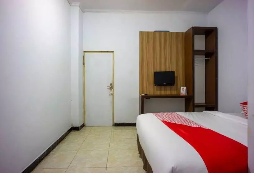 هتل Wisma Permata Makassar Redpartner