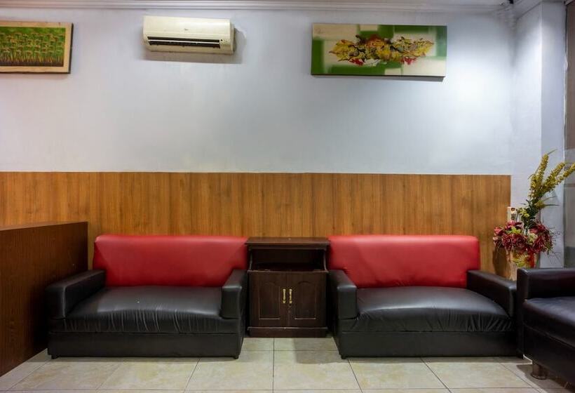 호텔 Wisma Permata Makassar Redpartner