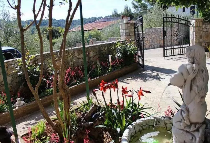 Apartment Villa Jakov