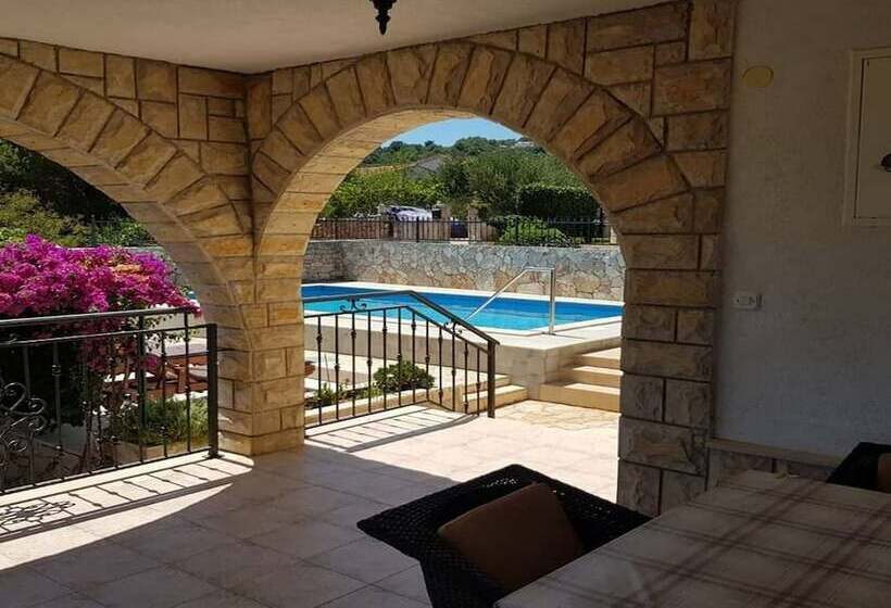 Apartment Villa Jakov