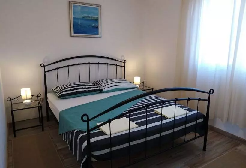 Apartment Villa Jakov