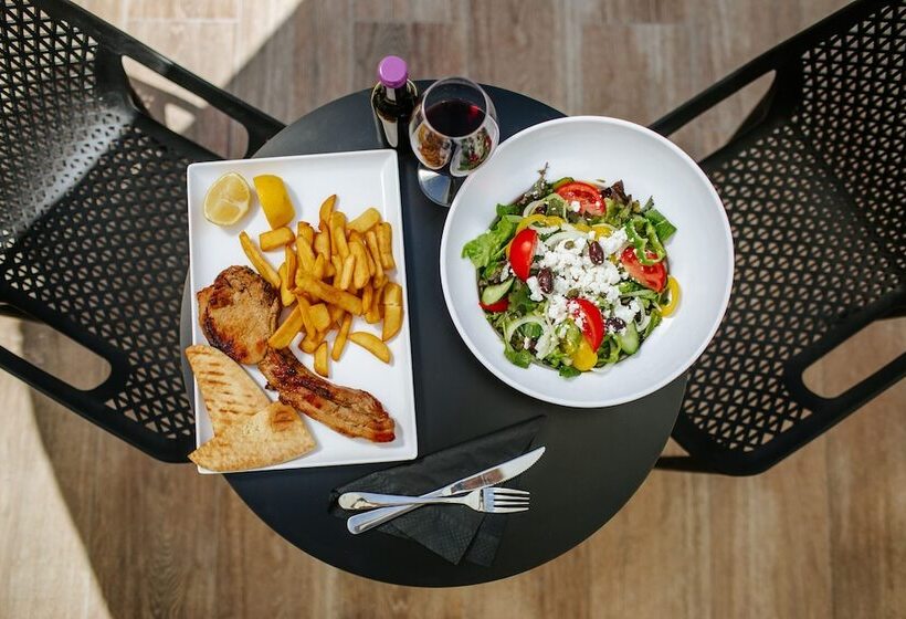 בית מלון כפרי Cosmo Napa Boutique