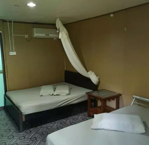 استراحتگاه Puteri Salang Inn