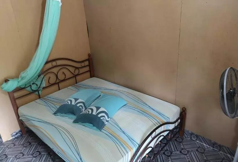 استراحتگاه Puteri Salang Inn