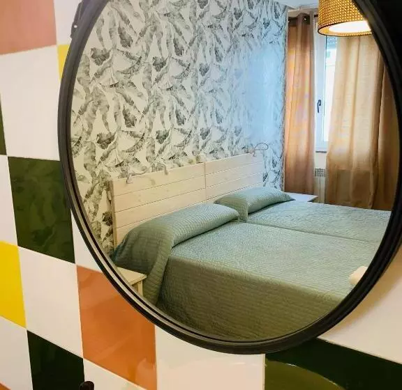 فندق فئة نجمة واحدة Hosteria Tajahierro