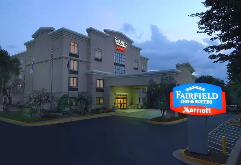 Отель Fairfield Inn And Suites Atlanta Airport South/sullivan Road