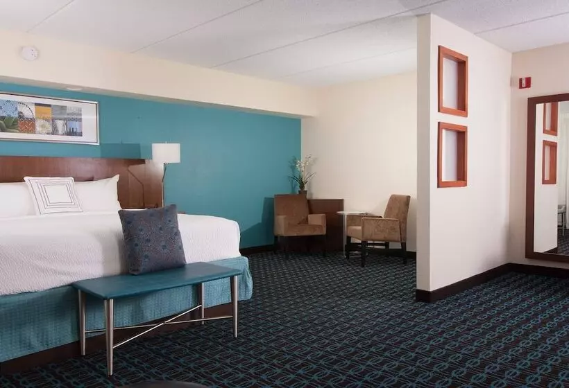 Отель Fairfield Inn And Suites Atlanta Airport South/sullivan Road