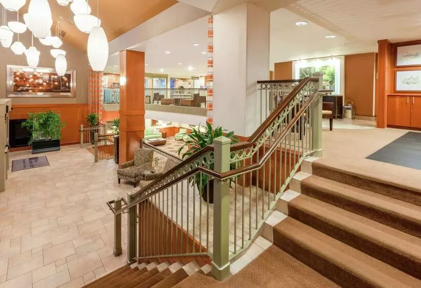 Отель Hilton Garden Inn Pittsburgh University Place