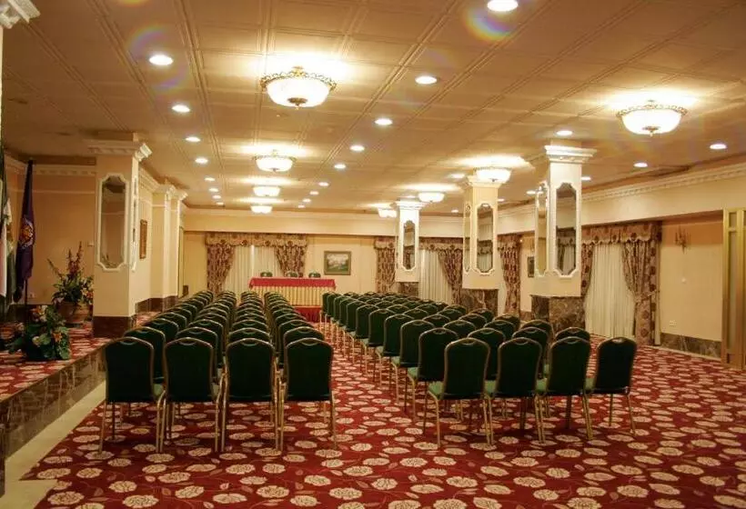 فندق Infanta Cristina