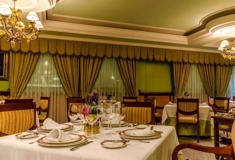 فندق Infanta Cristina