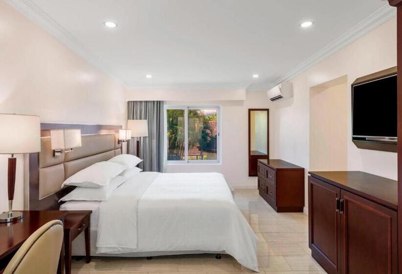 Sheraton Samoa Aggie Grey S Hotel & Bungalows