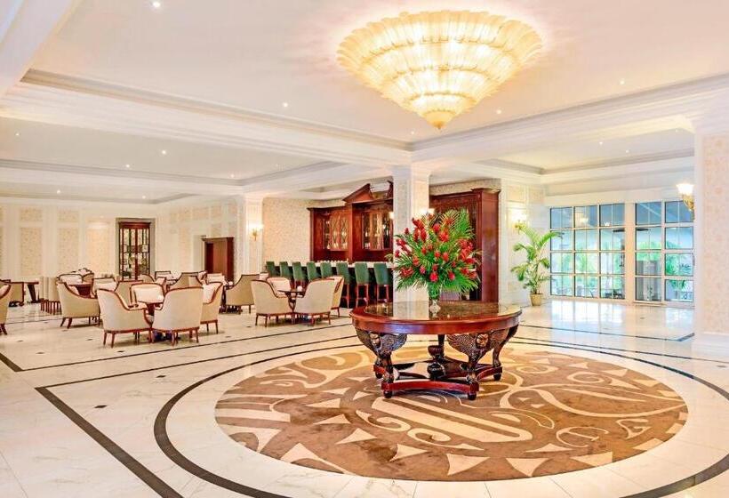 Sheraton Samoa Aggie Grey S Hotel & Bungalows