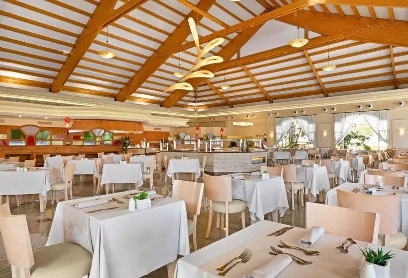 Отель Viva Cala Mesquida Suites & Spa 4* Sup - Adults Only 16+