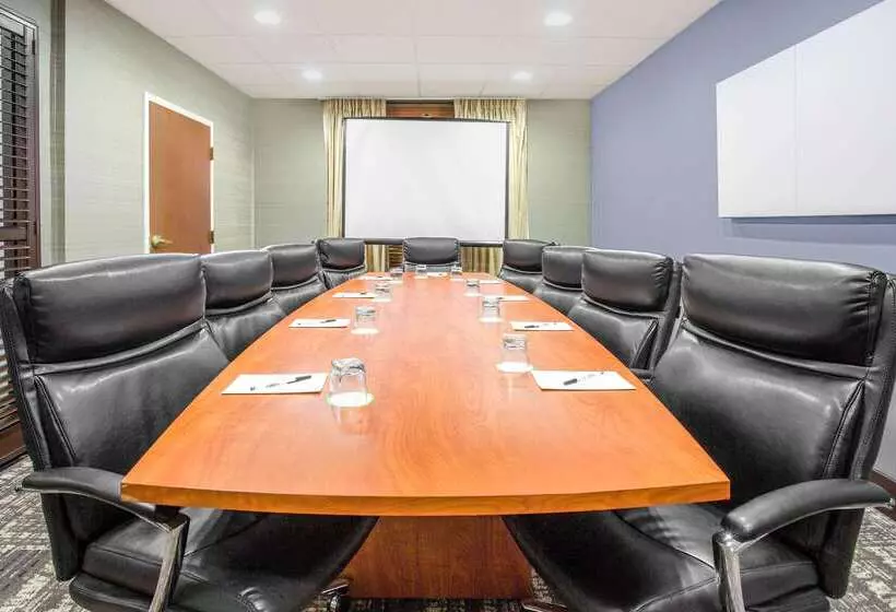 호텔 Wingate By Wyndham Rock Hill / Charlotte / Metro Area