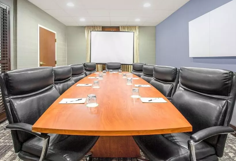 호텔 Wingate By Wyndham Rock Hill / Charlotte / Metro Area