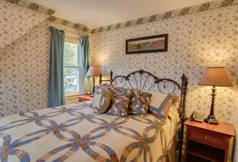 فندق Woodstock Inn, Station And Brewery