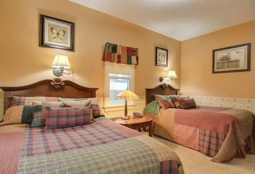 فندق Woodstock Inn, Station And Brewery