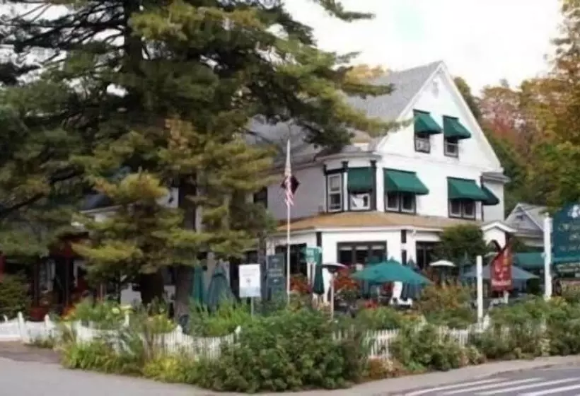 فندق Woodstock Inn, Station And Brewery