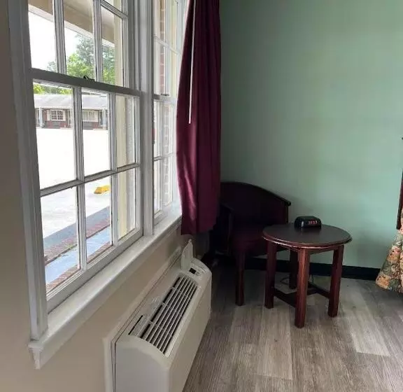 هتل Yorktown Motor Lodge