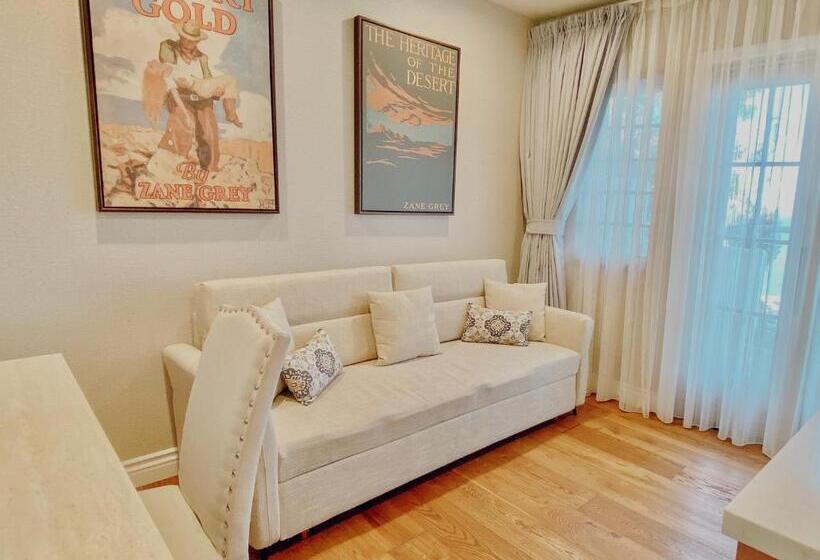 בית מלון כפרי Zane Grey Pueblo