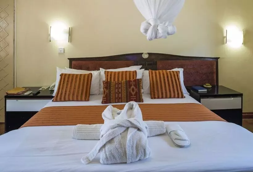 Kadoma Hotel And Conference Center