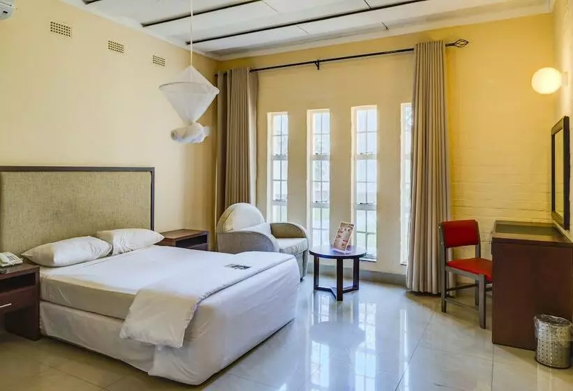 Kadoma Hotel And Conference Center