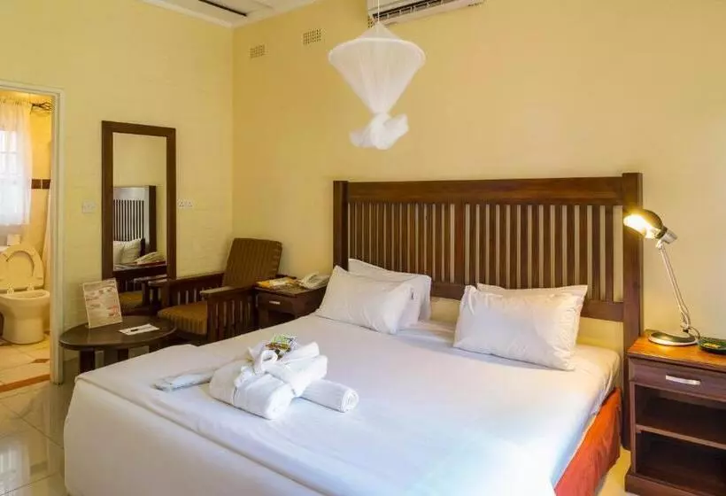 Kadoma Hotel And Conference Center