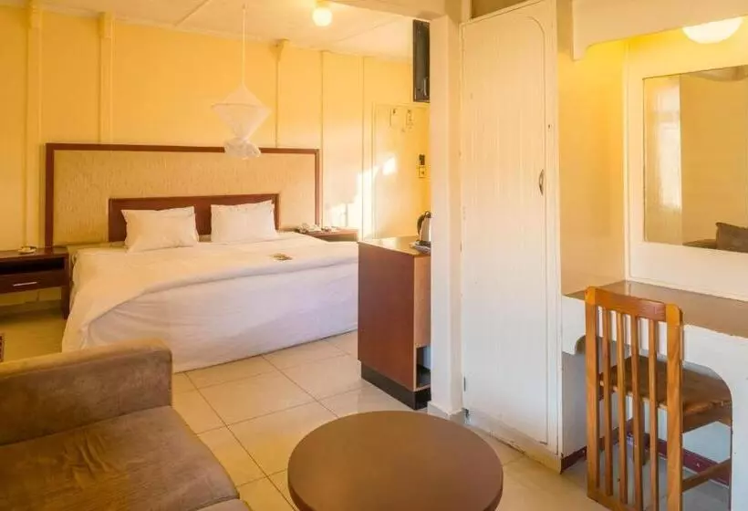 Kadoma Hotel And Conference Center