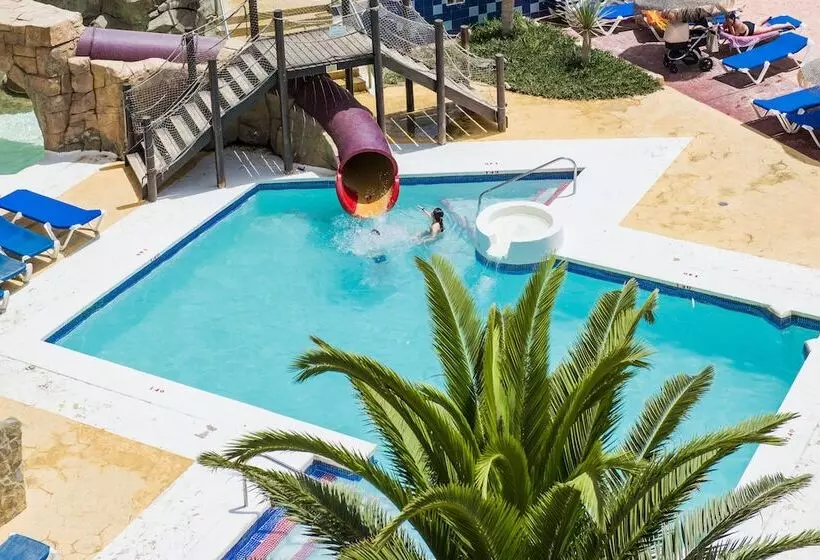 Apartamentos Mar y Golf