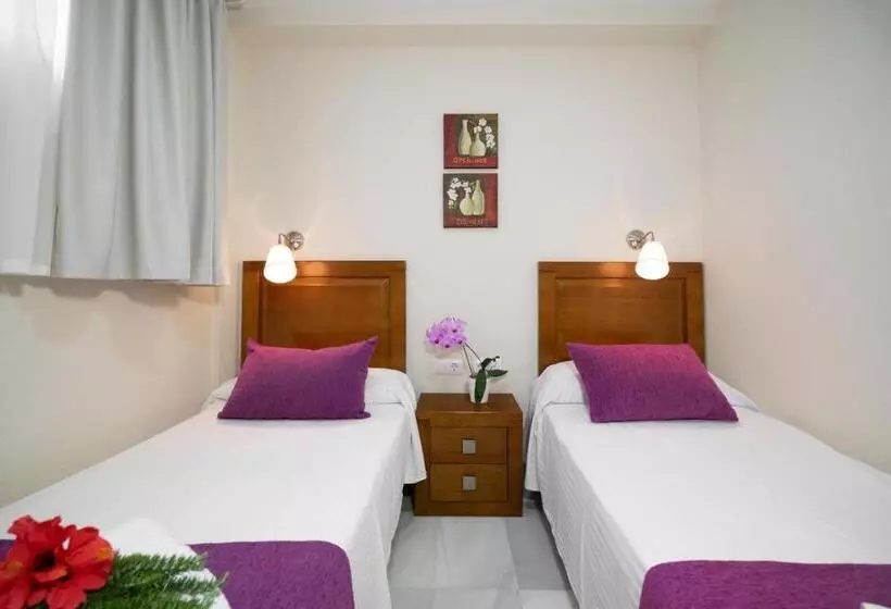 Apartamentos Mar y Golf