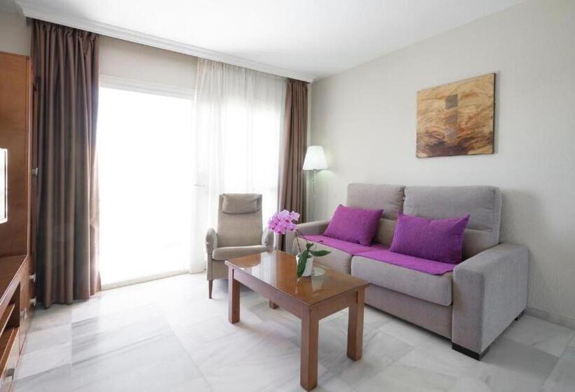 Apartamentos Mar y Golf