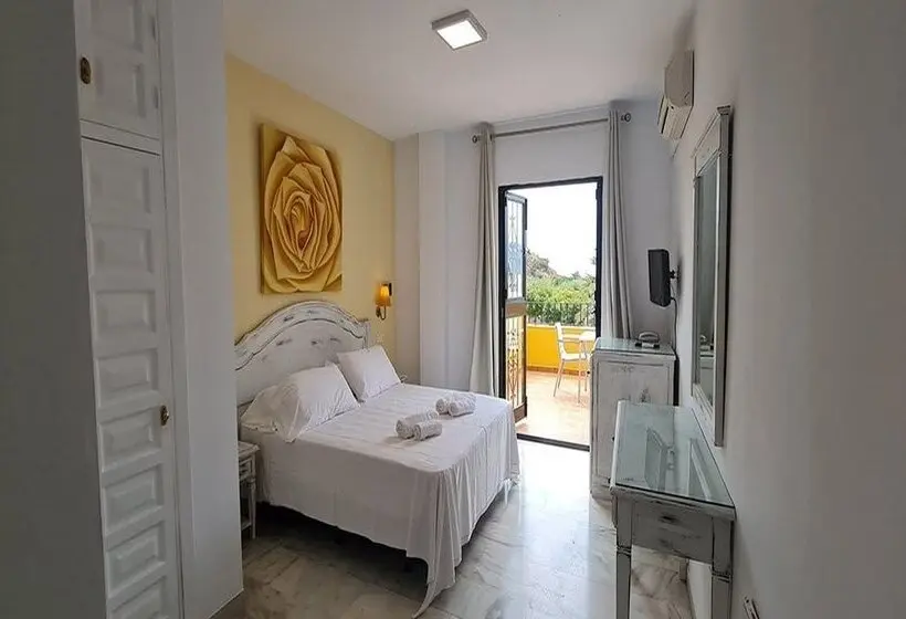 Aparthotel Playamaro