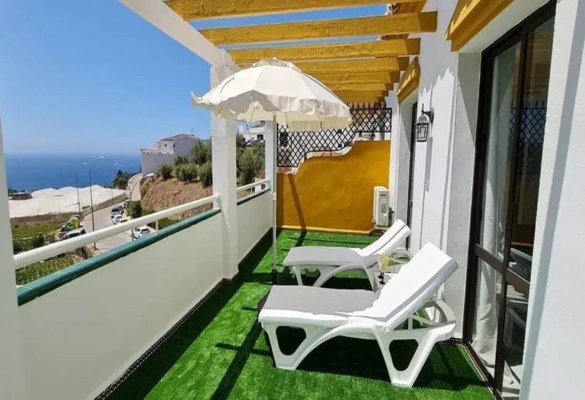 Aparthotel Playamaro