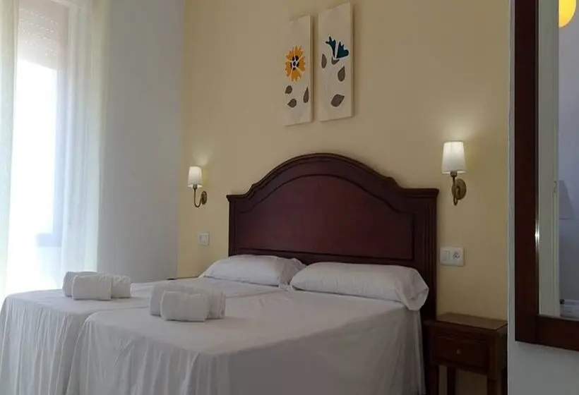 Aparthotel Playamaro