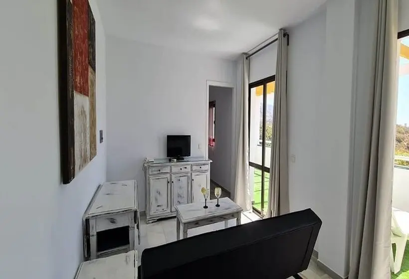 Aparthotel Playamaro