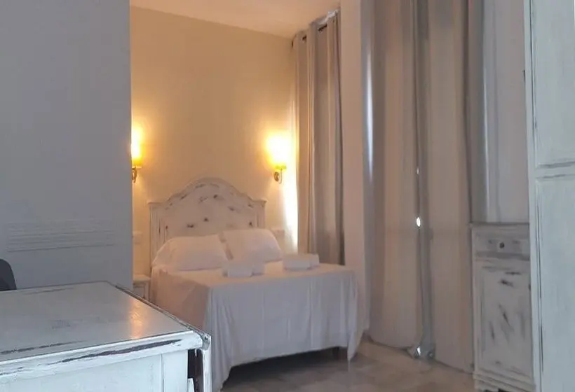 Aparthotel Playamaro