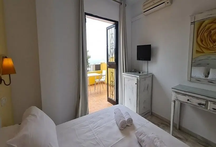 Aparthotel Playamaro