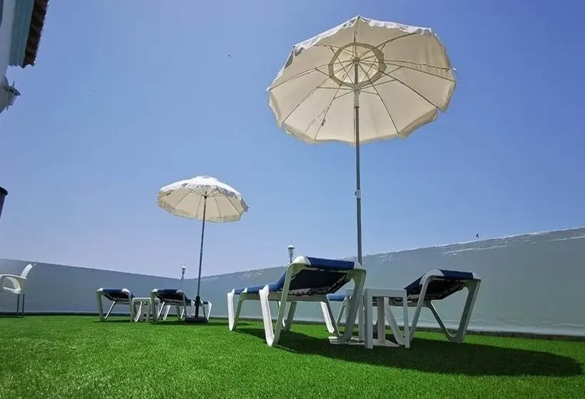 Aparthotel Playamaro