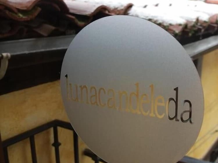 Hostal Rural Luna Y Lunaposada