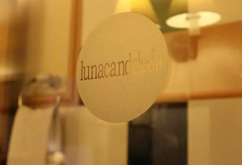 Hostal Rural Luna Y Lunaposada