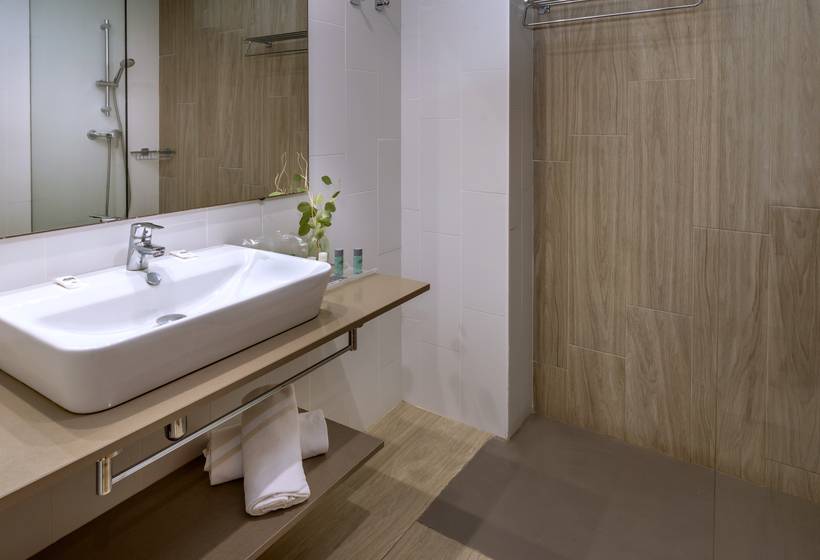 هتل 4r Gran Regina