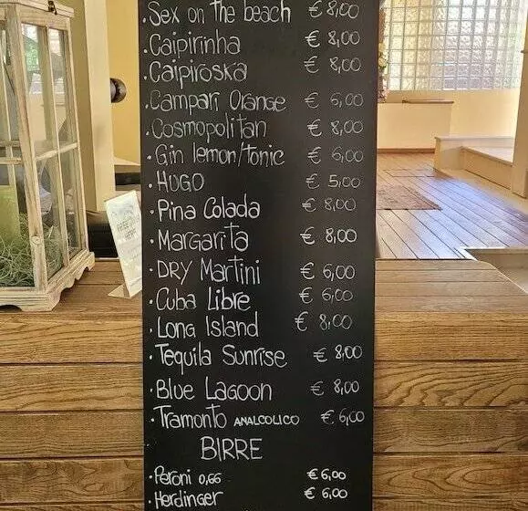 Admiral Hotel Villa Erme